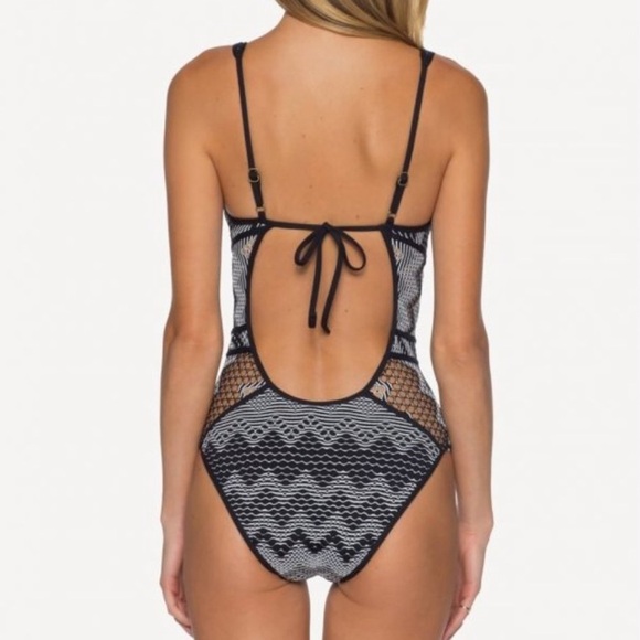 BECCA Black and White One Piece Swimsuit - Picture 9 of 9